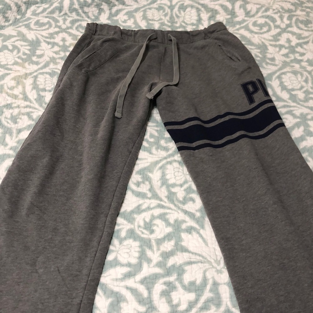 PINK Victoria’s Secret Sweatpants xs